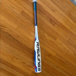 Rawlings Threat 28 inch drop 12 Bat with Blue and Red Highlights - USSSA